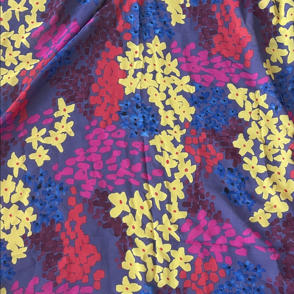 Floral Patterned Scarf in Vibrant Colors